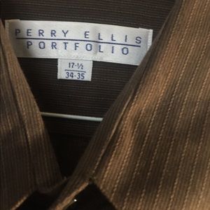 Men’s Perry Ellis shirt